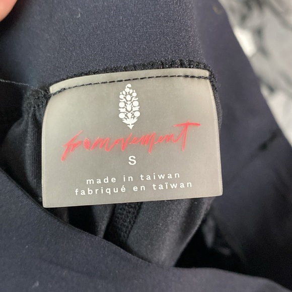 Free People Movement High Fives Jogger in Black - Picture 14 of 16